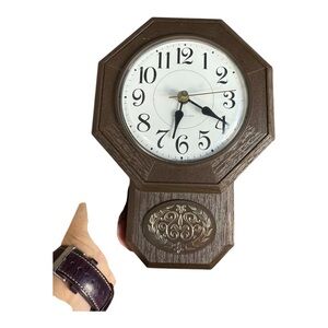 Classic‎ Brown Wall Clock